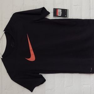 NWT Boys Nike Dri-Fit Orange Swoosh TSHIRT, Large